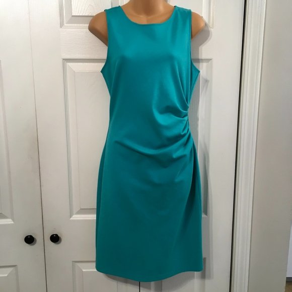 Kenneth Cole New York Dresses & Skirts - NWOT Kenneth Cole Pleated Zipper Back Dress